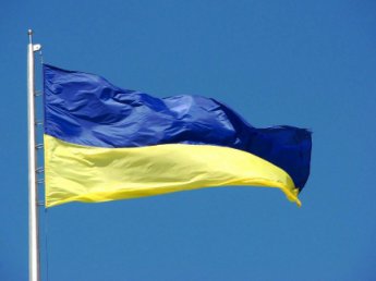 В Новосибирске несколько памятников раскрасили в цвета украинского флага