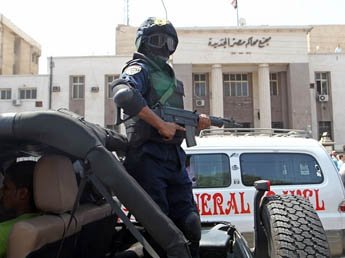 В Египте снова неспокойно: у президентского дворца в Каире взорвали бомбу