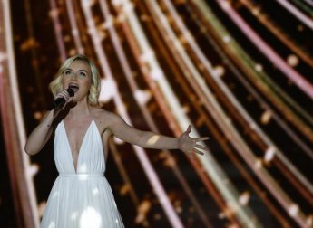 Полина Гагарина заняла второе место на «Евровидении-2015»