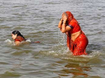 Из-за аномальной жары в Индии только за неделю погибли 1,4 тыс. человек