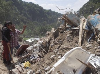На месте схода оползня в Гватемале найдены тела 263 погибших