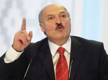 Лукашенко назвал нобелевскую лауреатку Алексиевич "плохим сыном" Белоруссии