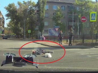 В Липецке водитель BMW сбил 80-летнюю пенсионерку и бросил на дороге