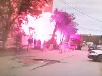 Момент взрыва дома в Волгограде попал на ВИДЕО