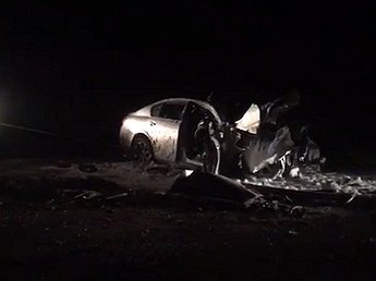 В Иркутске водитель Lexus GS300 на скорости 170 км/ч протаранил БТР и погиб на месте