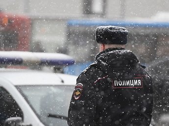 В «Новой Москве» тела двух подростков нашли на козырьке подъезда
