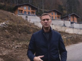 ФБК нашел у семьи прокурора Москвы недвижимость в Черногории, Испании и на Рублевке