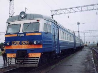 Билеты на поезда дальнего следования россияне теперь могут заказать по телефону