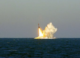 С АПЛ «Владимир Мономах» успешно произвели запуск сразу двух ракет «Булава» (видео)