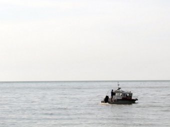 В Азовском море при столкновении с сухогрузом затонул катер: есть жертвы