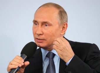 «Не лепит горбатого»: Путин поделился с металлургами впечатлениями о Трампе