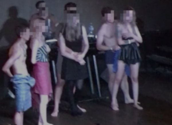 Секс русских студентов в общаге не снимая носки (95 фото)