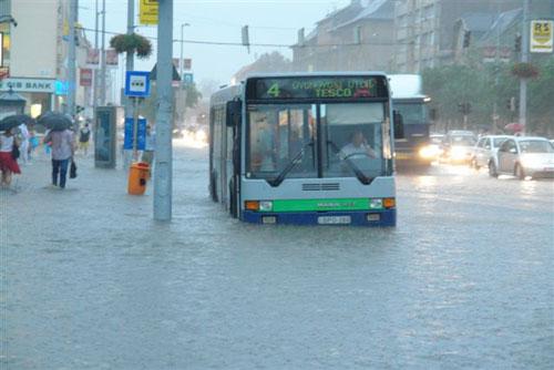 Потоп в Будапеште: затопило даже метро