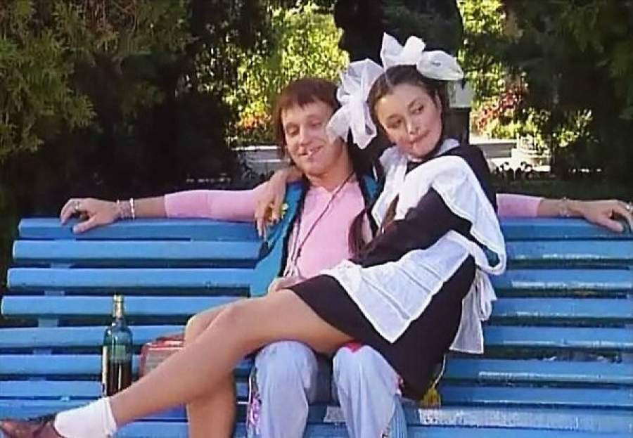 Эвелина Бледанс И Наталья Бузько В Купальниках – Маски-Шоу 1992