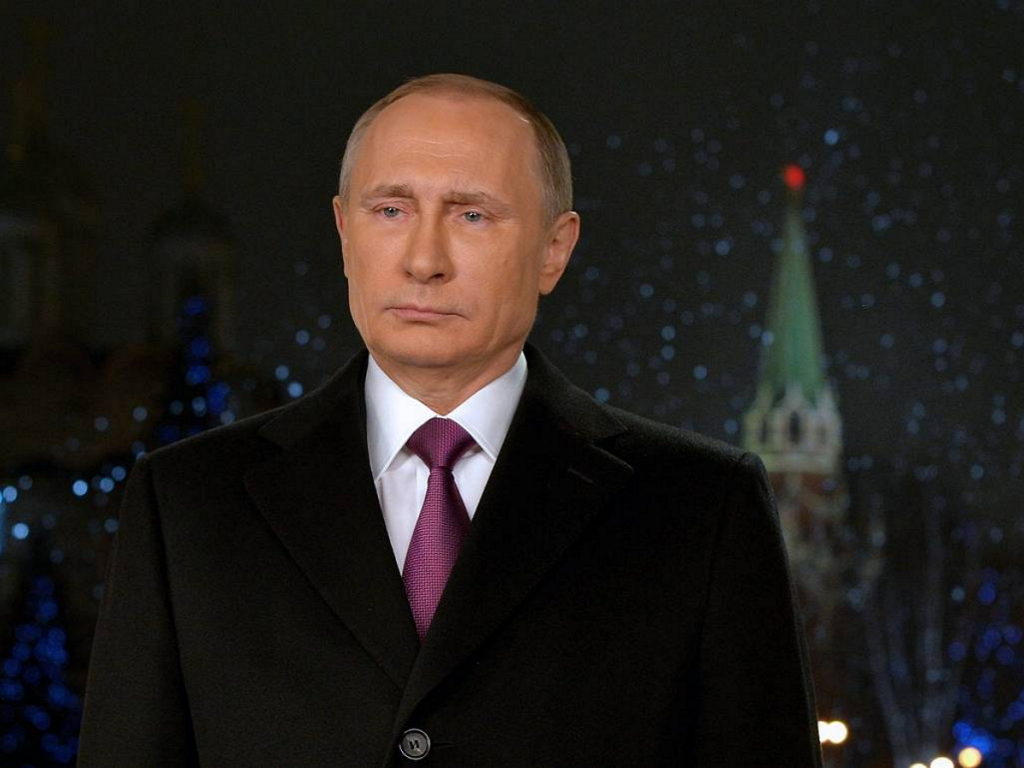 Путин поздравил с Новым годом Байдена и Трампа