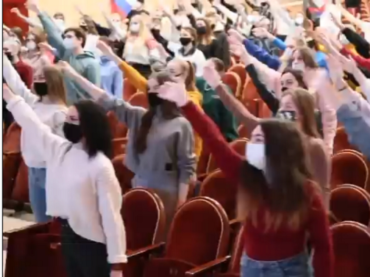 Студенты с Москвы сняли домашний секс