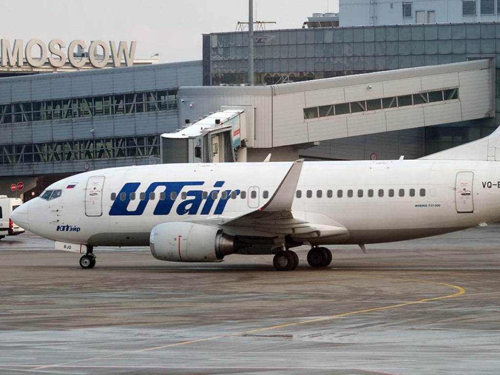 Самолет Utair вылетел из Москвы в Калининград в обход Белоруссии: в  авиакомпанию объяснили причину - TOPNews.RU