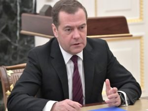 «Ждем вменяемого руководства»: Дмитрий Медведев отверг возможность переговоров с Украиной