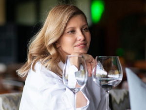СМИ: жена Зеленского купила самый дорогой гиперкар в мире