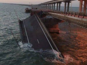 Взрыв на Крымском мосту попал на видео