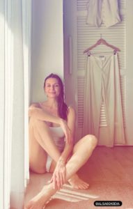 Нечаянно показала раздвинув ноги - фото порно devkis
