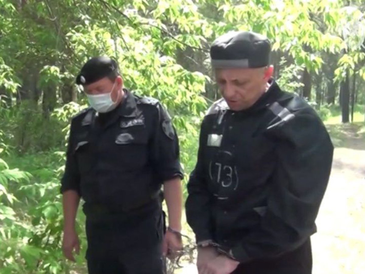 Убивший 83 человека маньяк-милиционер Попков из Ангарска обвиняется в  убийствах еще трех женщин - TOPNews.RU