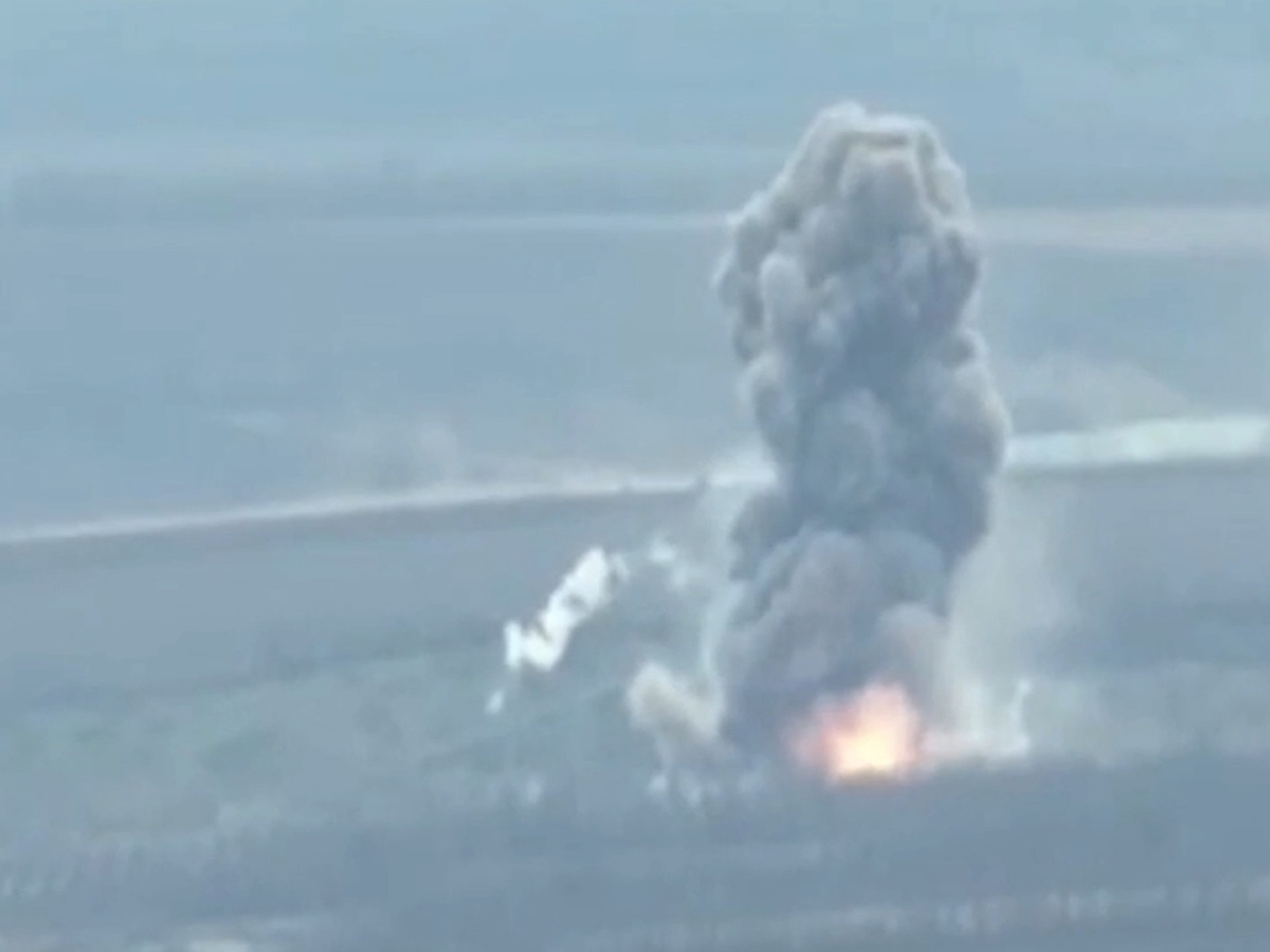 ВКС РФ уничтожили около 300 боевиков «Кракена»* ударом авиабомбы ОДАБ-1500