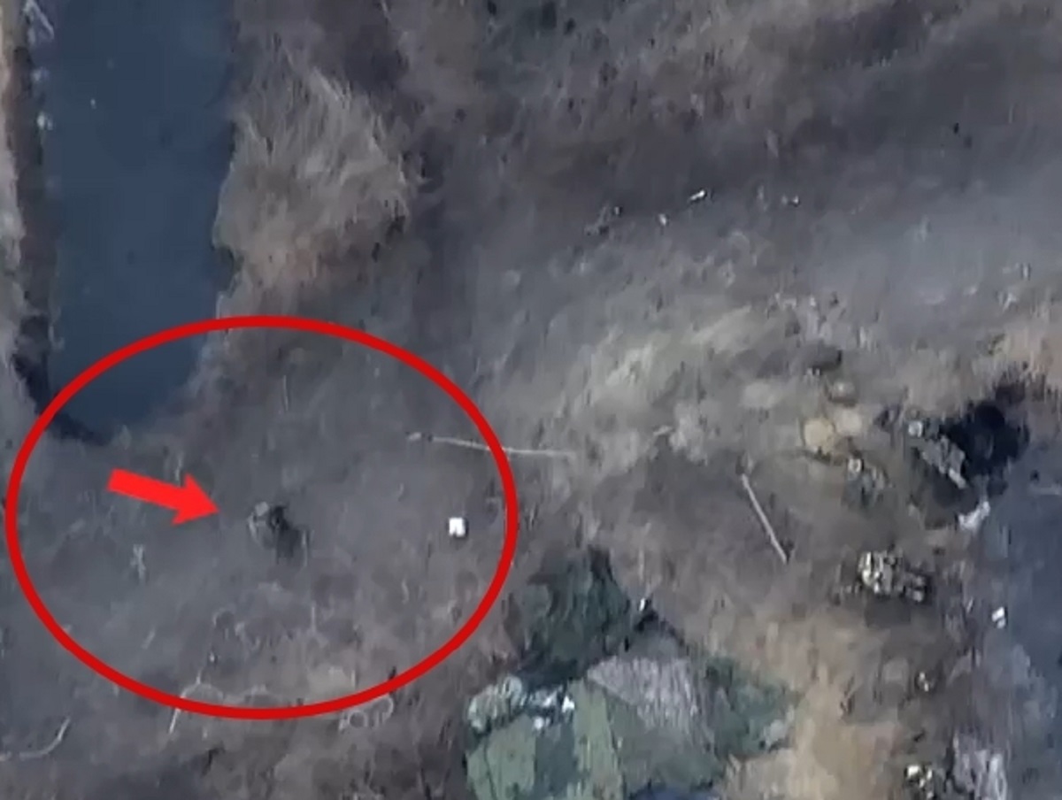Подвиг бойца ВС РФ, закинувшего гранату в окоп с диверсантами ВСУ, попал на видео