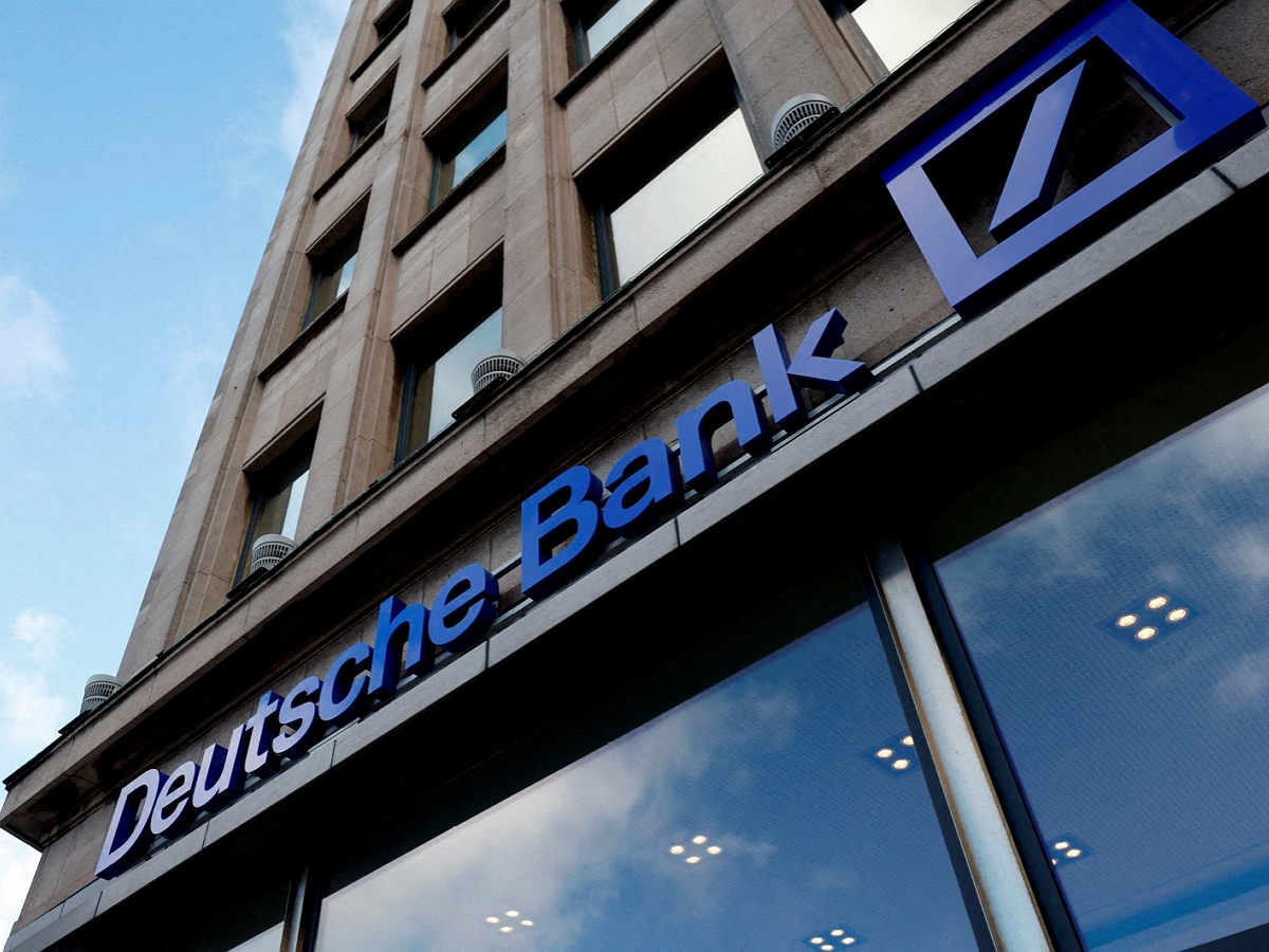 Суд взыскал в пользу РусХимАльянса с Deutsche Bank 238 млн евро