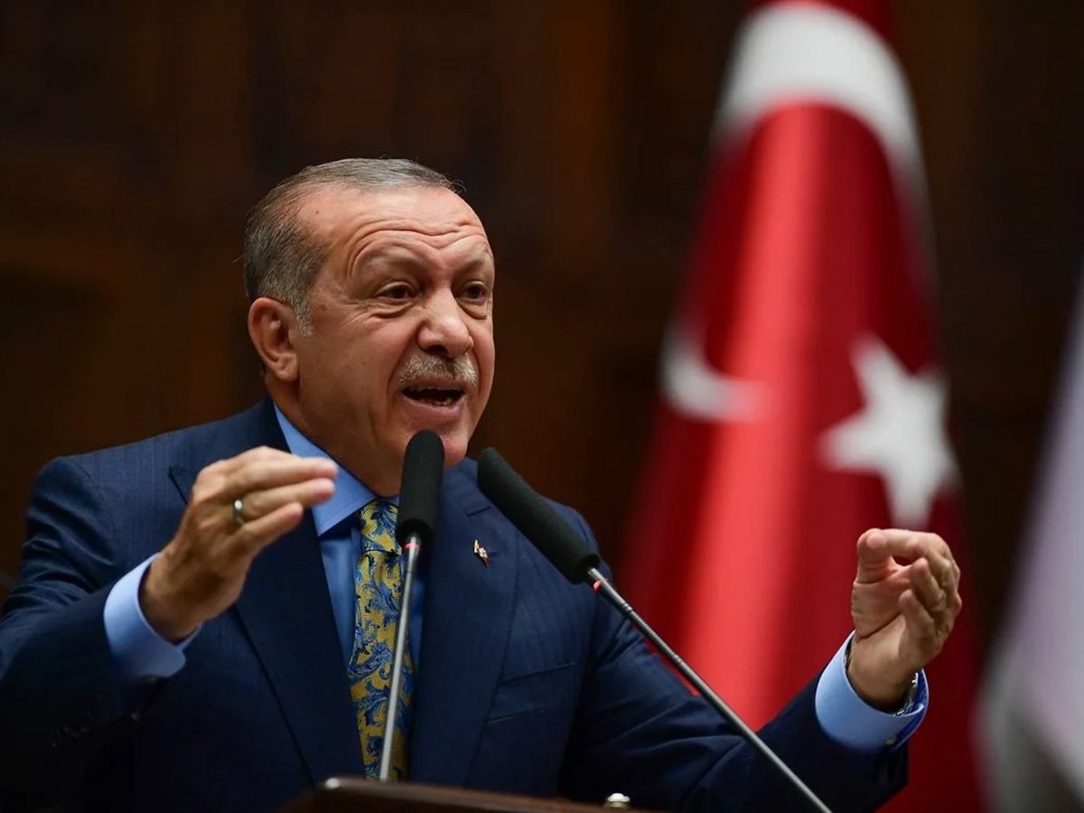 Эрдоган созвал экстренное заседание из-за готовящегося госпереворота