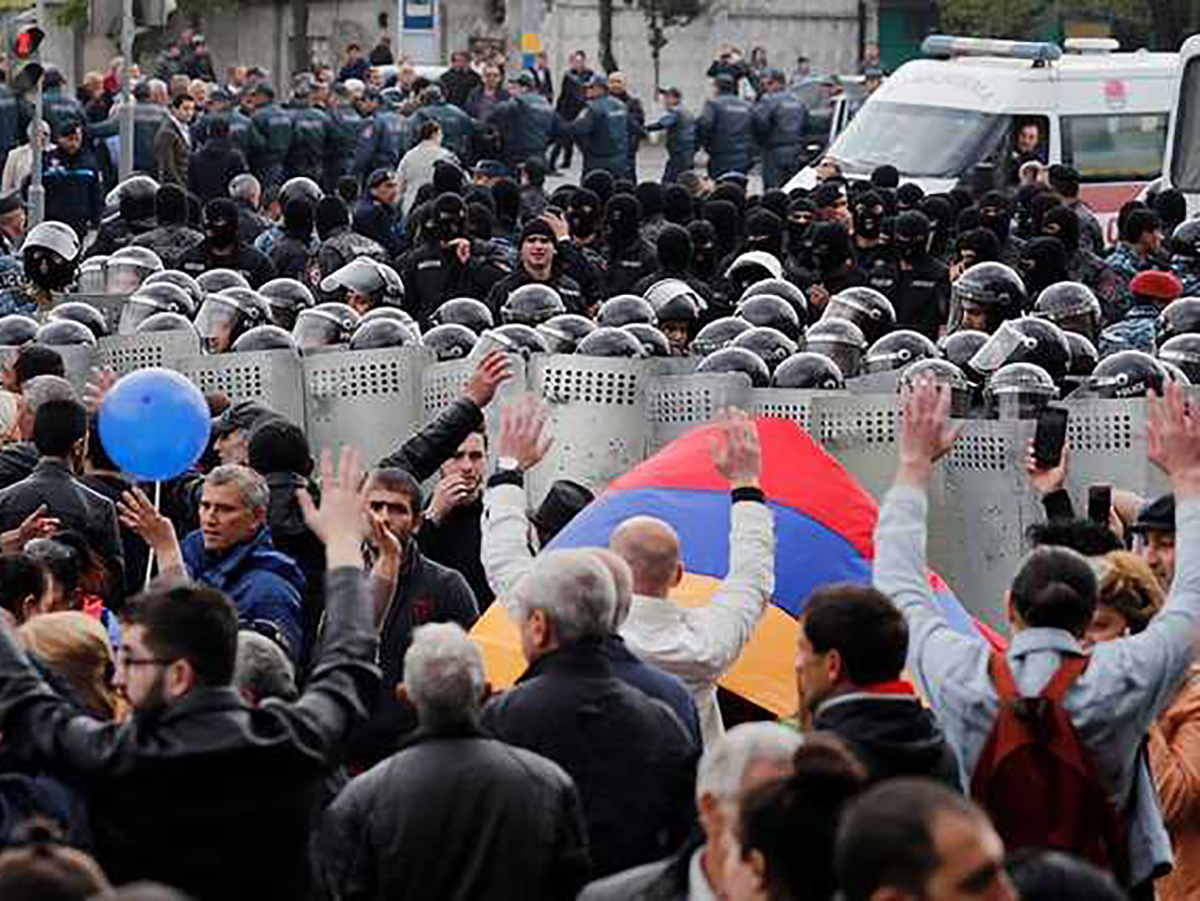 Протесты Армения