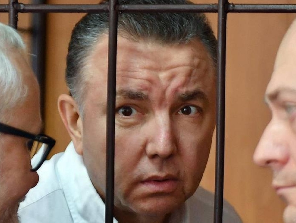 В Москве освободили в суде экс-сотрудника ФСБ, обвиняемого в получении 87 млн