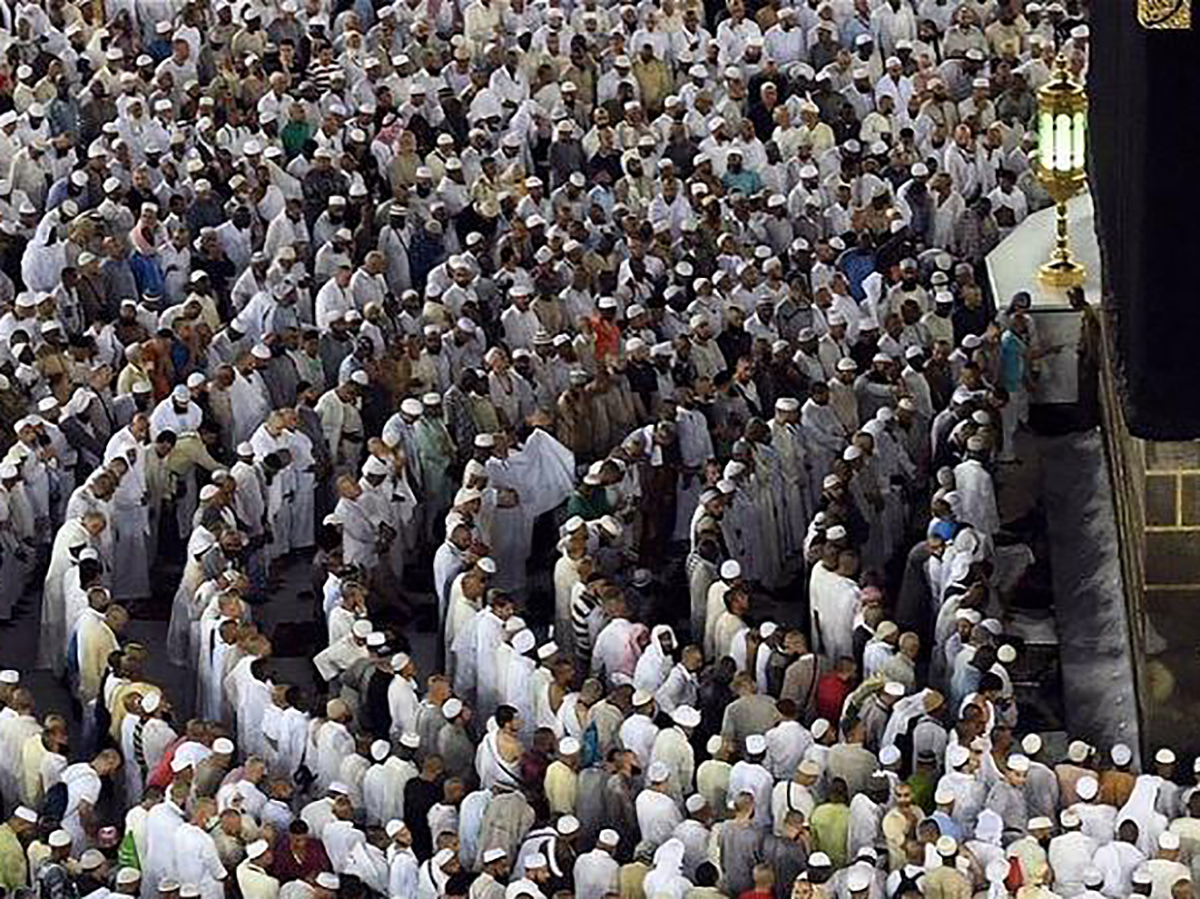 СМИ: во время хаджа в Саудовской Аравии погибли более тысячи паломников