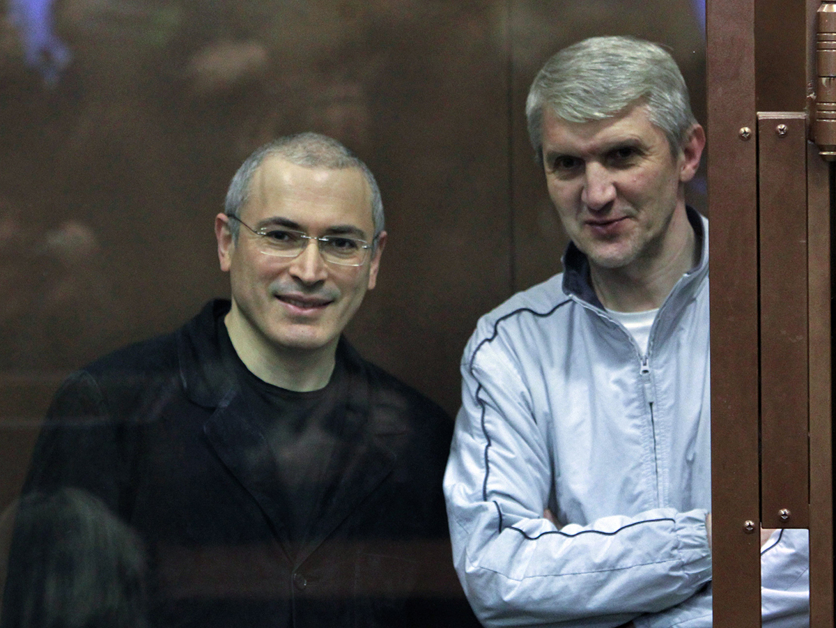 В Москве суд изъял у Ходорковского* и Лебедева 1,4 млрд рублей