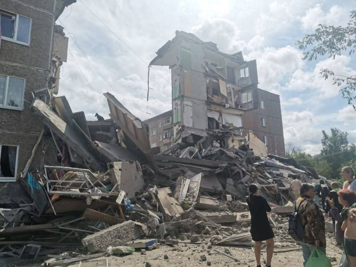 Число пострадавших под завалами в Нижнем Тагиле выросло до шести человек