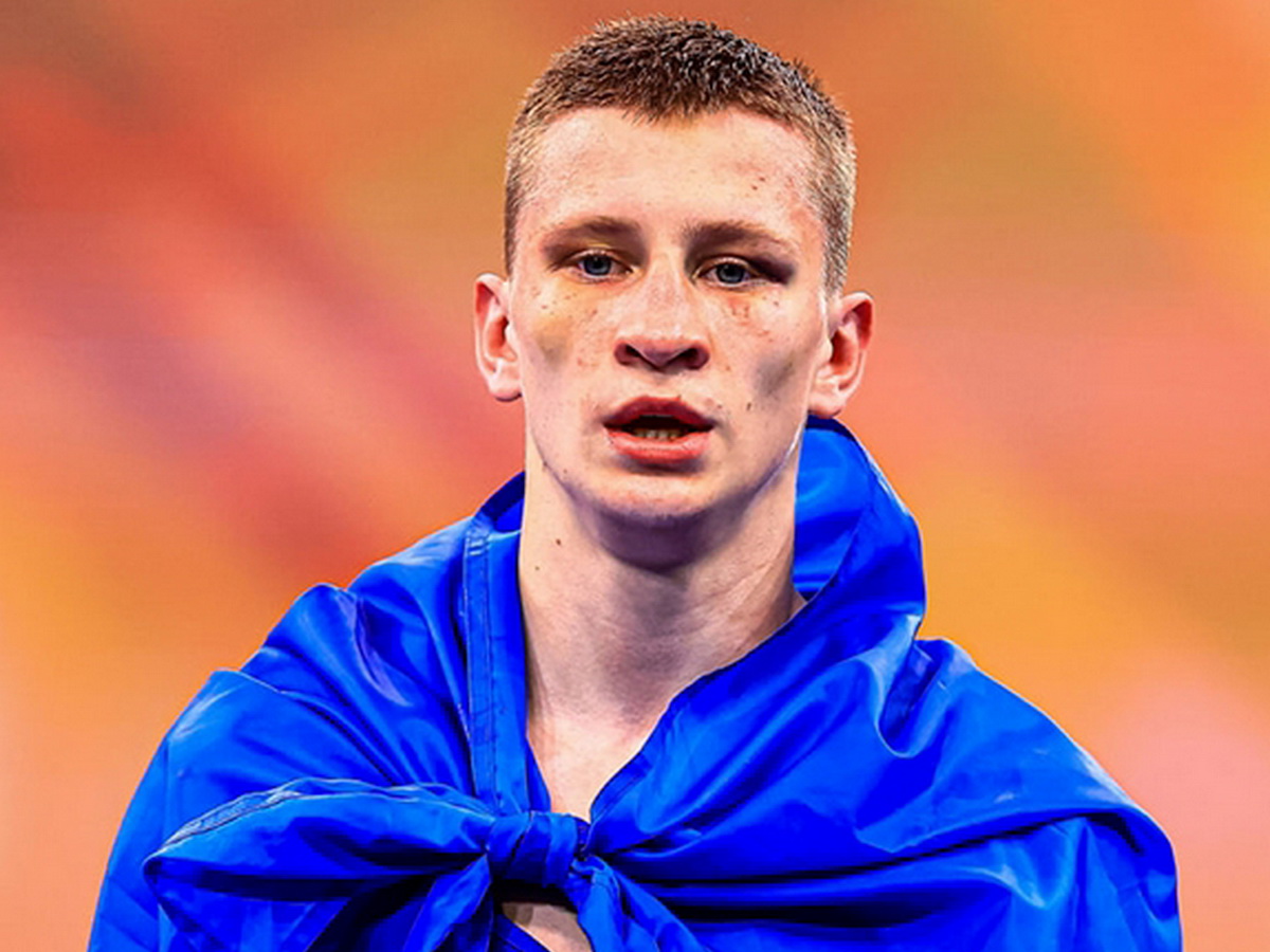 В Феодосии толпа избила чемпиона России и Европы по боксу Двали, выбив ему глаз: спортсмен заступился за подростка